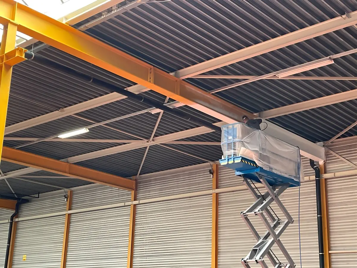 Brandwerende coating Nullifire op staalconstructie afhaalcentrum Heerenveen – Maximale bescherming!