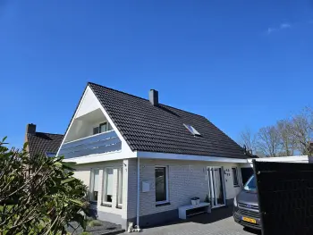 Betonpannen coaten in Stadskanaal – Bescherming en een frisse uitstraling!